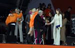 Rotterdam 27 april 2023
Koningsdag 2023 in Rotterdam met aanwezig Koning Willem Alexander, KoninginMaxima ,Prinses Amalia, Prinses Ariane ,Prins Constantijn ,Prinses Laurentien ,Prins Maurits ,Prinses Marilene ,Prins Bernhard ,Prinses Annette ,Prins Floris ,Prinses Aimee ,Prins Pieter Christiaan, en Prinses Anita .
Burgemeester Aboutaleb is de gastheer. Lee Towers Davina Michelle en Ronnie Flex treden op.