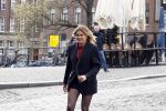 Amsterdam 20 april 2023
Prinses Eloise van Oranje onderweg naar feestje van blad de Linda in een cafe in het centrum van Amsterdam waar een bier gepresenteerd wordt.
