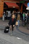 Amsterdam 20 april 2023
Prinses Eloise van Oranje onderweg naar feestje van blad de Linda in een cafe in het centrum van Amsterdam waar een bier gepresenteerd wordt.