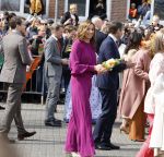 Rotterdam 27 april 2023
Koningsdag 2023 in Rotterdam met aanwezig Koning Willem Alexander, KoninginMaxima ,Prinses Amalia, Prinses Ariane ,Prins Constantijn ,Prinses Laurentien ,Prins Maurits ,Prinses Marilene ,Prins Bernhard ,Prinses Annette ,Prins Floris ,Prinses Aimee ,Prins Pieter Christiaan, en Prinses Anita .
Burgemeester Aboutaleb is de gastheer.