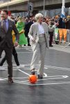 Rotterdam 27 april 2023
Koningsdag 2023 in Rotterdam met aanwezig Koning Willem Alexander, KoninginMaxima ,Prinses Amalia, Prinses Ariane ,Prins Constantijn ,Prinses Laurentien ,Prins Maurits ,Prinses Marilene ,Prins Bernhard ,Prinses Annette ,Prins Floris ,Prinses Aimee ,Prins Pieter Christiaan, en Prinses Anita .
Burgemeester Aboutaleb is de gastheer.  De Royals gaan voetballen bij Touzani