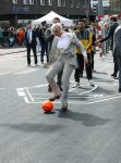 Rotterdam 27 april 2023
Koningsdag 2023 in Rotterdam met aanwezig Koning Willem Alexander, KoninginMaxima ,Prinses Amalia, Prinses Ariane ,Prins Constantijn ,Prinses Laurentien ,Prins Maurits ,Prinses Marilene ,Prins Bernhard ,Prinses Annette ,Prins Floris ,Prinses Aimee ,Prins Pieter Christiaan, en Prinses Anita .
Burgemeester Aboutaleb is de gastheer.  De Royals gaan voetballen bij Touzani