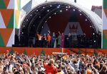 Rotterdam 27 april 2023
Koningsdag 2023 in Rotterdam met aanwezig Koning Willem Alexander, KoninginMaxima ,Prinses Amalia, Prinses Ariane ,Prins Constantijn ,Prinses Laurentien ,Prins Maurits ,Prinses Marilene ,Prins Bernhard ,Prinses Annette ,Prins Floris ,Prinses Aimee ,Prins Pieter Christiaan, en Prinses Anita .
Burgemeester Aboutaleb is de gastheer. Optreden van Lee Towers Davina Michelle en Ronnie Flex.