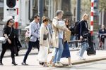 Amsterdam 5 en 6 mei 2023
Ruud de Wild en Olcay Gulsen zijn hun huis aan het verbouwen en zijn nog opnames aan het maken voor hun documentaire. Ook zus Dolshe Gulsen is erbij.