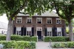 Nuenen 16 mei 2023
Koningin Maxima opent het v Gogh Village Museum in Nuenen.
Woonhuis Vincent v Gogh