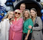 Noorden  30 april 2023
Gerard Joling viert zijn 63e verjaardag.
Wino Omtzigt met Sylvana Borsato Mary Borsato en Romy en Jacky Omtzigt