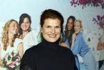 Amsterdam 3 april 2024
Amsterdamse premiere van Mamma Mia in het DeLaMar theater. Anouk v Nes met partner