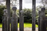 Baar Soestdijk 4 april 2024
Prinses Beatrix onthult het bronzen standbeeld â€˜Het Koninklijk Gezinâ€™ in het park van Paleis Soestdijk. Het groepsportret is in 1996 gemaakt door beeldhouwer Arthur Spronken en bestaat uit de portretten van prinses Beatrix, prins Claus en hun drie zonen.