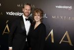 Amsterdam 15 april 2024
Premiere serie Maxima van Videoland in Tuschinski. Aanwezig oa Delfina Chaves en Martijn Lakemeier . daan Boom met moeder