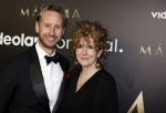 Amsterdam 15 april 2024
Premiere serie Maxima van Videoland in Tuschinski. Aanwezig oa Delfina Chaves en Martijn Lakemeier . daan Boom met moeder