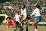 Tokio, 9 t/m 12 December 1988 PSV-Nacional Montevideo (Uruguay)
Met eindstand 1-1 na verlenging 2-2 en via een 6-7 verlies in penaltys.
PSV had 4 x de kans om winnaar te zien en uiteindelijk is het niet gelukt.
0-1 Ostolaza, 1-1 Romario , in de 110e minuut Ronald Koeman 2-1 en in de 119e min wederom Ostolaza 2-2
Wedstrijd werd gespeeld in tokio voor 62000 toeschouwers

Foto Peter Smulders BV