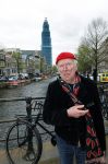 Amsterdam 9 april 2024
Harry Slinger met de schrijver van zijn boek Edwin Gitsels in de Jordaan waar Harry geboren is .