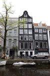 Amsterdam 9 april 2024
Harry Slinger met de schrijver van zijn boek Edwin Gitsels in de Jordaan waar Harry geboren is .