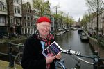 Amsterdam 9 april 2024
Harry Slinger met de schrijver van zijn boek Edwin Gitsels in de Jordaan waar Harry geboren is .