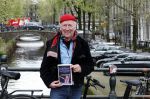 Amsterdam 9 april 2024
Harry Slinger met de schrijver van zijn boek Edwin Gitsels in de Jordaan waar Harry geboren is .