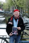 Amsterdam 9 april 2024
Harry Slinger met de schrijver van zijn boek Edwin Gitsels in de Jordaan waar Harry geboren is .