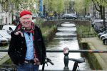 Amsterdam 9 april 2024
Harry Slinger met de schrijver van zijn boek Edwin Gitsels in de Jordaan waar Harry geboren is .