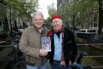 Amsterdam 9 april 2024
Harry Slinger met de schrijver van zijn boek Edwin Gitsels in de Jordaan waar Harry geboren is .