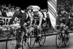 Badhoevedorp 22 april 2024
Op bezoek bij Tonny Eyk thuis . Joop Zoetemelk Tonny Eyk en Raymond Poulidor