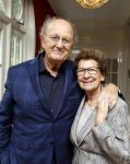 Amsterdam 23 april 2024
Boekpresntatie Andre v Duin in het Apollo first hotel. Joop v d Ende kwam met zijn vrouw Janine v d Ende
