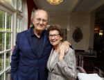 Amsterdam 23 april 2024
Boekpresntatie Andre v Duin in het Apollo first hotel. Joop v d Ende kwam met zijn vrouw Janine v d Ende