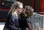 Amsterdam 21 april 2024
Jordy Huisman van Kris Kross Amsterdam viert zijn 40e verjaardag met een boottocht door de grachten van Amsterdam. Jordy Huisman met zijn vriendin Kathie Lam