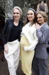 Amsterdam 16 april 2024
Boekpresentatie Kimberley Klaver. Haar 2e boek heet Zuid moeders hebben geen geheimen. Kimberley Klaver  Stephanie Klaver  en hun zwanger zus Melody Klaver