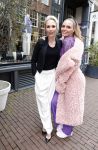Amsterdam 16 april 2024
Boekpresentatie Kimberley Klaver. Haar 2e boek heet Zuid moeders hebben geen geheimen. Kimberley Klaver en Kim feenstra