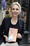 Amsterdam 16 april 2024
Boekpresentatie Kimberley Klaver. Haar 2e boek heet Zuid moeders hebben geen geheimen.