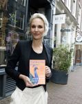 Amsterdam 16 april 2024
Boekpresentatie Kimberley Klaver. Haar 2e boek heet Zuid moeders hebben geen geheimen.