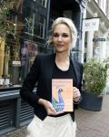 Amsterdam 16 april 2024
Boekpresentatie Kimberley Klaver. Haar 2e boek heet Zuid moeders hebben geen geheimen.
