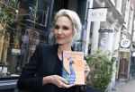Amsterdam 16 april 2024
Boekpresentatie Kimberley Klaver. Haar 2e boek heet Zuid moeders hebben geen geheimen.