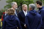 Amsterdam 17 april 2024
Staatsbezoek Nederland - Spanje met Koning Willem Alexander Koningin Maxima Koning Filipe en Koningin Letizia van Spanje aan Nederland . Koning Willem Alexander en Koning Felipe bezoeken Cruyff court in betondorp . oa aanwezig Jordy Cruijff Susila Cruijff Frank Rijkaard en Guus Hiddink.