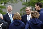 Amsterdam 17 april 2024
Staatsbezoek Nederland - Spanje met Koning Willem Alexander Koningin Maxima Koning Filipe en Koningin Letizia van Spanje aan Nederland . Koning Willem Alexander en Koning Felipe bezoeken Cruyff court in betondorp . oa aanwezig Jordy Cruijff Susila Cruijff Frank Rijkaard en Guus Hiddink.