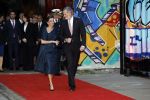 Amsterdam 18 april 2024
Contraprestatie
Koning Felipe en Koningin Letizia bieden het Koninklijk Paar een receptie aan in Museum STRAAT in Amsterdam. Hierbij is ook de Prinses van Oranje aanwezig. Tijdens de receptie openen de Koninklijke Paren een expositie van tien Spaanse en Nederlandse muurschilders. De tentoonstelling is tot en met 2 juni te bezoeken. Na de receptie neemt het Koninklijk Paar afscheid van de Spaanse Koning en Koningin. Aanwezig Koning Felipe Koningin Letizia Koning Willem Alexnader Koningin Maxima Prinses Amalia Prinses Margriet en Mr Pieter v Vollenhoven.