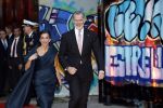 Amsterdam 18 april 2024
Contraprestatie
Koning Felipe en Koningin Letizia bieden het Koninklijk Paar een receptie aan in Museum STRAAT in Amsterdam. Hierbij is ook de Prinses van Oranje aanwezig. Tijdens de receptie openen de Koninklijke Paren een expositie van tien Spaanse en Nederlandse muurschilders. De tentoonstelling is tot en met 2 juni te bezoeken. Na de receptie neemt het Koninklijk Paar afscheid van de Spaanse Koning en Koningin. Aanwezig Koning Felipe Koningin Letizia Koning Willem Alexnader Koningin Maxima Prinses Amalia Prinses Margriet en Mr Pieter v Vollenhoven.