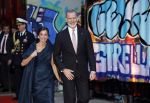 Amsterdam 18 april 2024
Contraprestatie
Koning Felipe en Koningin Letizia bieden het Koninklijk Paar een receptie aan in Museum STRAAT in Amsterdam. Hierbij is ook de Prinses van Oranje aanwezig. Tijdens de receptie openen de Koninklijke Paren een expositie van tien Spaanse en Nederlandse muurschilders. De tentoonstelling is tot en met 2 juni te bezoeken. Na de receptie neemt het Koninklijk Paar afscheid van de Spaanse Koning en Koningin. Aanwezig Koning Felipe Koningin Letizia Koning Willem Alexnader Koningin Maxima Prinses Amalia Prinses Margriet en Mr Pieter v Vollenhoven.