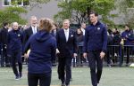Amsterdam 17 april 2024
Staatsbezoek Nederland - Spanje met Koning Willem Alexander Koningin Maxima Koning Filipe en Koningin Letizia van Spanje aan Nederland . Koning Willem Alexander en Koning Felipe bezoeken Cruyff court in betondorp . oa aanwezig Jordy Cruijff Susila Cruijff Frank Rijkaard en Guus Hiddink.