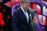 Amsterdam 18 april 2024
Contraprestatie
Koning Felipe en Koningin Letizia bieden het Koninklijk Paar een receptie aan in Museum STRAAT in Amsterdam. Hierbij is ook de Prinses van Oranje aanwezig. Tijdens de receptie openen de Koninklijke Paren een expositie van tien Spaanse en Nederlandse muurschilders. De tentoonstelling is tot en met 2 juni te bezoeken. Na de receptie neemt het Koninklijk Paar afscheid van de Spaanse Koning en Koningin. Aanwezig Koning Felipe Koningin Letizia Koning Willem Alexnader Koningin Maxima Prinses Amalia Prinses Margriet en Mr Pieter v Vollenhoven.