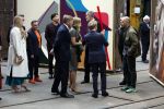 Amsterdam 18 april 2024
Contraprestatie
Koning Felipe en Koningin Letizia bieden het Koninklijk Paar een receptie aan in Museum STRAAT in Amsterdam. Hierbij is ook de Prinses van Oranje aanwezig. Tijdens de receptie openen de Koninklijke Paren een expositie van tien Spaanse en Nederlandse muurschilders. De tentoonstelling is tot en met 2 juni te bezoeken. Na de receptie neemt het Koninklijk Paar afscheid van de Spaanse Koning en Koningin. Aanwezig Koning Felipe Koningin Letizia Koning Willem Alexnader Koningin Maxima Prinses Amalia Prinses Margriet en Mr Pieter v Vollenhoven.