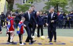 Amsterdam 17 april 2024
Staatsbezoek Nederland - Spanje met Koning Willem Alexander Koningin Maxima Koning Filipe en Koningin Letizia van Spanje aan Nederland . Koning Willem Alexander en Koning Felipe bezoeken Cruyff court in betondorp . oa aanwezig Jordy Cruijff Susila Cruijff Frank Rijkaard en Guus Hiddink.