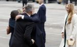 Amsterdam 18 april 2024
Contraprestatie
Koning Felipe en Koningin Letizia bieden het Koninklijk Paar een receptie aan in Museum STRAAT in Amsterdam. Hierbij is ook de Prinses van Oranje aanwezig. Tijdens de receptie openen de Koninklijke Paren een expositie van tien Spaanse en Nederlandse muurschilders. De tentoonstelling is tot en met 2 juni te bezoeken. Na de receptie neemt het Koninklijk Paar afscheid van de Spaanse Koning en Koningin. Aanwezig Koning Felipe Koningin Letizia Koning Willem Alexnader Koningin Maxima Prinses Amalia Prinses Margriet en Mr Pieter v Vollenhoven.