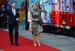 Amsterdam 18 april 2024
Contraprestatie
Koning Felipe en Koningin Letizia bieden het Koninklijk Paar een receptie aan in Museum STRAAT in Amsterdam. Hierbij is ook de Prinses van Oranje aanwezig. Tijdens de receptie openen de Koninklijke Paren een expositie van tien Spaanse en Nederlandse muurschilders. De tentoonstelling is tot en met 2 juni te bezoeken. Na de receptie neemt het Koninklijk Paar afscheid van de Spaanse Koning en Koningin. Aanwezig Koning Felipe Koningin Letizia Koning Willem Alexnader Koningin Maxima Prinses Amalia Prinses Margriet en Mr Pieter v Vollenhoven.