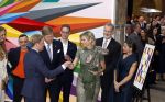Amsterdam 18 april 2024
Contraprestatie
Koning Felipe en Koningin Letizia bieden het Koninklijk Paar een receptie aan in Museum STRAAT in Amsterdam. Hierbij is ook de Prinses van Oranje aanwezig. Tijdens de receptie openen de Koninklijke Paren een expositie van tien Spaanse en Nederlandse muurschilders. De tentoonstelling is tot en met 2 juni te bezoeken. Na de receptie neemt het Koninklijk Paar afscheid van de Spaanse Koning en Koningin. Aanwezig Koning Felipe Koningin Letizia Koning Willem Alexnader Koningin Maxima Prinses Amalia Prinses Margriet en Mr Pieter v Vollenhoven.