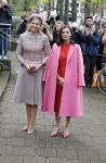 Amsterdam 18 april 2024
Koningin Maxima en Koningin Latizia van Spanje bezoeken Lab6 in Amsterdam west en aansluiten gaan ze naar 10 jaar bestaan Amsterdam Spanish film festival in Tuschinski.