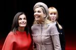 Amsterdam 18 april 2024
Koningin Maxima en Koningin Latizia van Spanje bezoeken Lab6 in Amsterdam west en aansluiten gaan ze naar 10 jaar bestaan Amsterdam Spanish film festival in Tuschinski.
