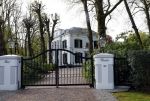 Huizen 20 april 2024
Huis Linda de Mol