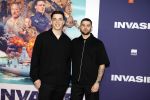 Amsterdam 8 april 2024
Premiere Invasie in Pathe Arena met oa Tarikh Jansen Ortal Vriend Raymond Thiry Gijs Scholten v Aschat Jasha Rudge Gijs Blom Fedja v Huet . Bobby Boermans is de regisseur. Isa Hoes kwam met haar kinderen Vlinder Kamerling en Merlijn Kamerling