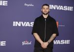 Amsterdam 8 april 2024
Premiere Invasie in Pathe Arena met oa Tarikh Jansen Ortal Vriend Raymond Thiry Gijs Scholten v Aschat Jasha Rudge Gijs Blom Fedja v Huet . Bobby Boermans is de regisseur. Isa Hoes kwam met haar kinderen Vlinder Kamerling en Merlijn Kamerling