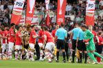 Eindhoven, 13 April 2024
Kompetitiewedstrijd PSV-Vitesse, eindstand 6-0
Opkomst elftallen PSV-Vitesse